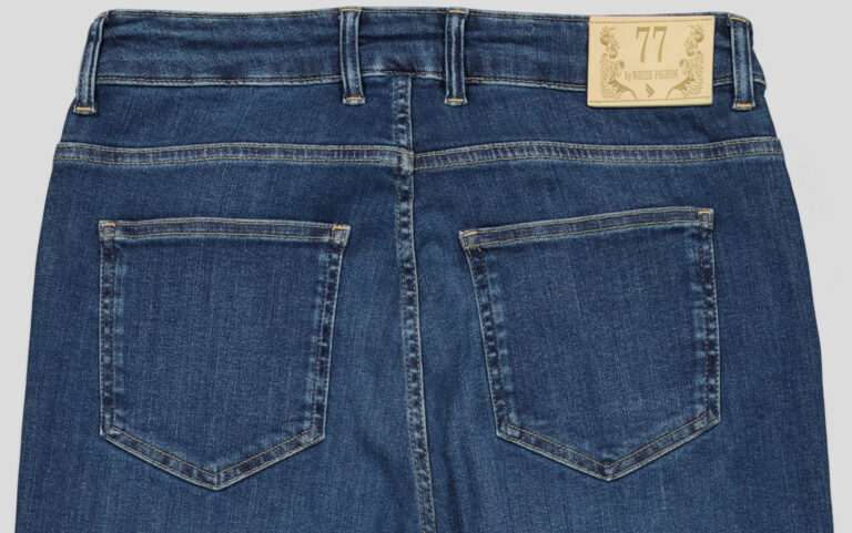 PANTALON JEANS SLIM FIT