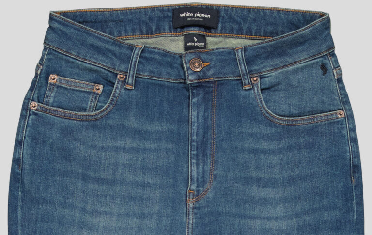 PANTALON JEANS SLIM FIT