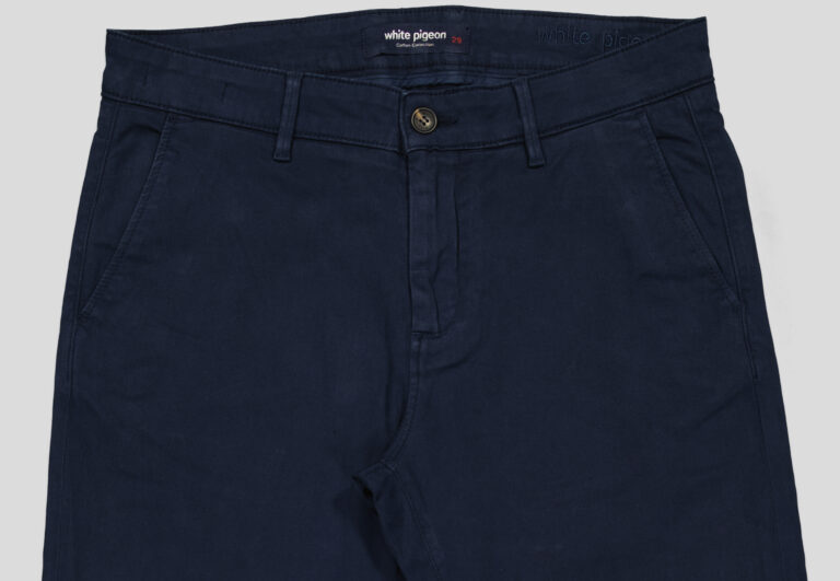 PANTALON CHINO POCHES ITALIENNES AVEC PINCES DEVANT
