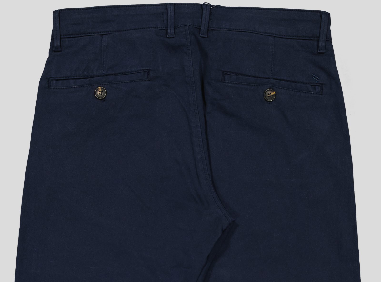DOS PANTALON CHINO POCHES ITALIENNES AVEC PINCES DEVANT – Image 12