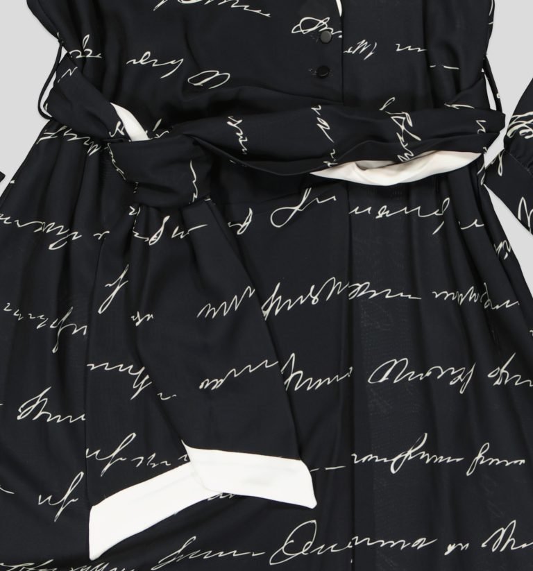 ROBE
