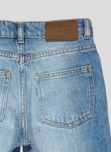Jean garçon coupe en denim 100% coton