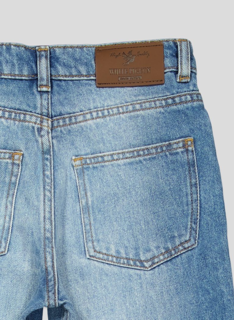 Jean garçon coupe en denim 100% coton