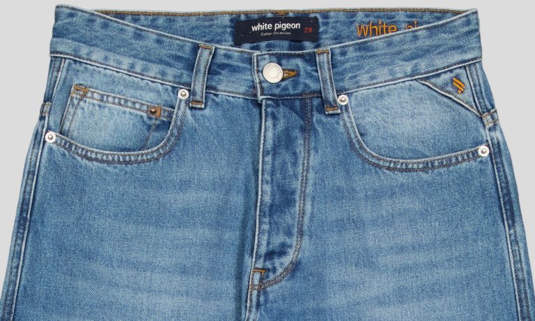 Jean homme regular fit en denim 100% coton