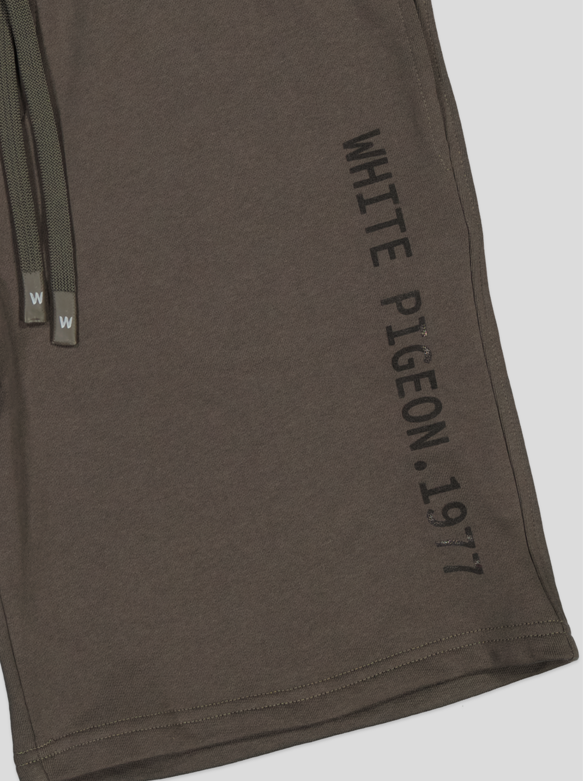 1 Short jogging Homme "White Pigeon 1977" – Image 4